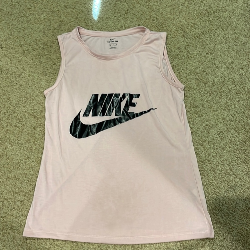 LIKE NEW Womens large Nike tank top